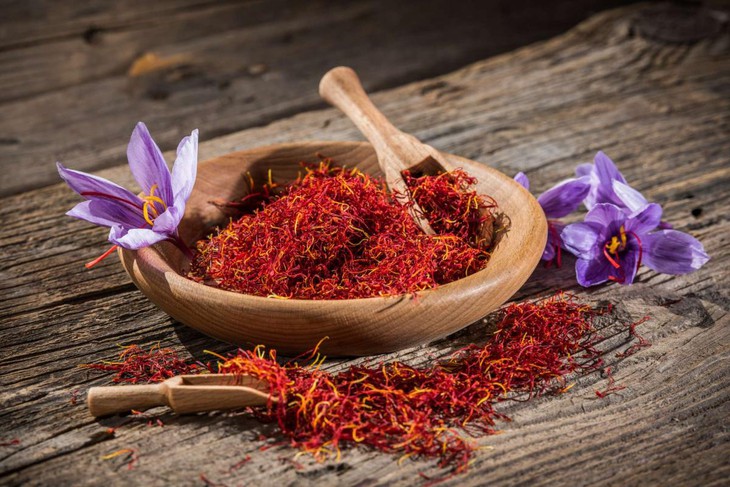 Lạm dụng saffron - nhụy hoa nghệ tây nguy hiểm như thế nào?- Ảnh 4. Lạm dụng saffron - nhụy hoa nghệ tây nguy hiểm như thế nào?- Ảnh 4.