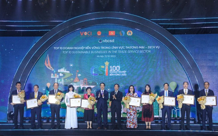 Herbalife Việt Nam liên tục được vinh danh Top 10 Doanh Nghiệp Bền Vững Trong Lĩnh Vực Thương Mại – Dịch Vụ- Ảnh 3. Herbalife Việt Nam liên tục được vinh danh Top 10 Doanh Nghiệp Bền Vững Trong Lĩnh Vực Thương Mại – Dịch Vụ- Ảnh 3.