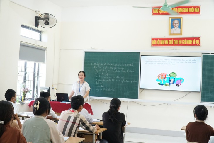 Nhiều khoản thu 'núp bóng' xã hội hóa giáo dục- Ảnh 3.