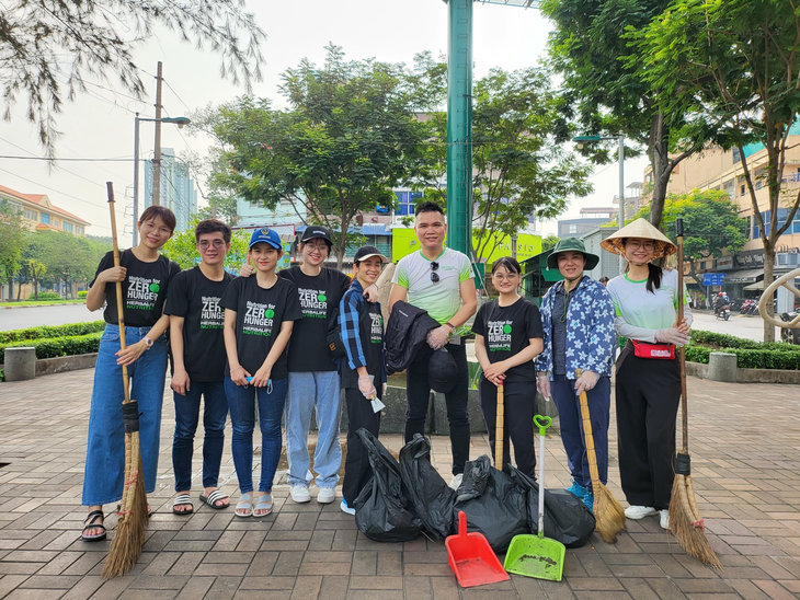 Herbalife Việt Nam liên tiếp nhận được giải thưởng Trách Nhiệm Xã Hội Doanh Nghiệp (CSR)- Ảnh 4. Herbalife Việt Nam liên tiếp nhận được giải thưởng Trách Nhiệm Xã Hội Doanh Nghiệp (CSR)- Ảnh 4.