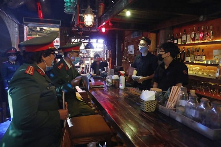Đối tượng đập phá quán bar sa lưới sau gần 10 tháng lẩn trốn- Ảnh 1.