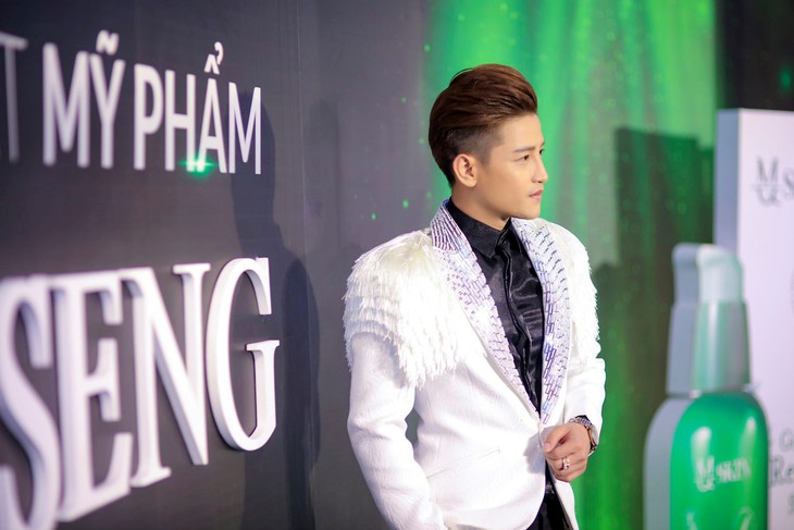 CEO MQ Group Đỗ Minh Quân kể hành trình chuyển hướng từ ca hát sang kinh doanh- Ảnh 1. CEO MQ Group Đỗ Minh Quân kể hành trình chuyển hướng từ ca hát sang kinh doanh- Ảnh 1.