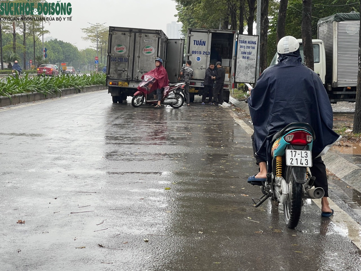 Nhức nhối 'bến cóc' ngang nhiên hoạt động tấp nập, chính quyền sở tại có biết?- Ảnh 8.
