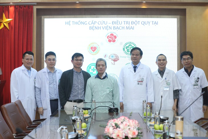 Chuyên gia cảnh báo nguy cơ tai biến, đột quỵ do hẹp động mạch cảnh- Ảnh 1.
