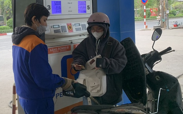 Quyết liệt triển khai hóa đơn điện tử trong kinh doanh xăng, dầu