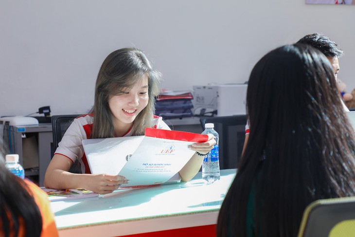 Trường đại học đầu tiên thông báo nhận hồ sơ xét tuyển học bạ năm 2024- Ảnh 1. Trường đại học đầu tiên thông báo nhận hồ sơ xét tuyển học bạ năm 2024- Ảnh 1.