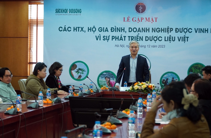 Gặp mặt các doanh nghiệp, HTX, hộ cá thể được vinh danh vì sự phát triển dược liệu Việt- Ảnh 2. Gặp mặt các doanh nghiệp, HTX, hộ cá thể được vinh danh vì sự phát triển dược liệu Việt- Ảnh 2.