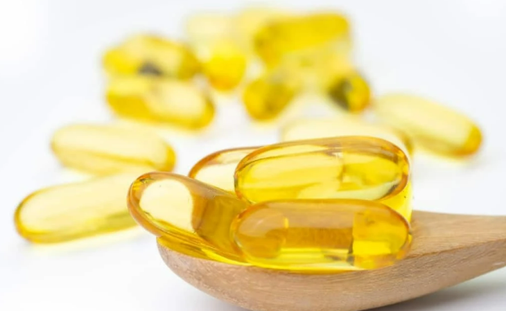 Cách tăng mức vitamin D trong mùa cảm lạnh và cúm- Ảnh 1.