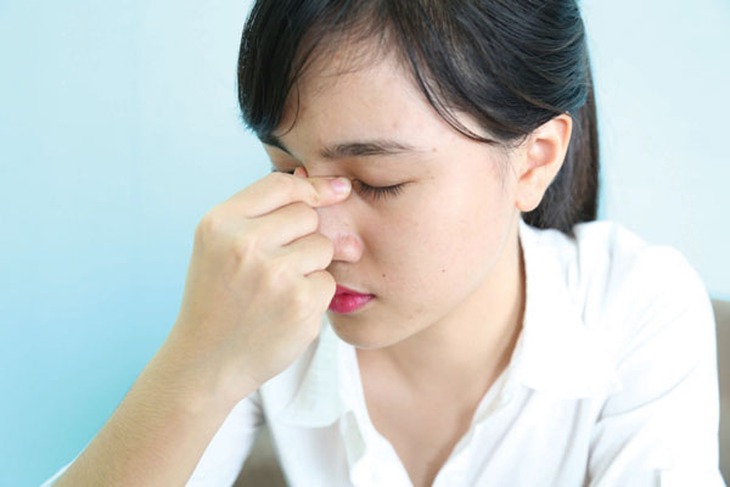 Tuy triệu chứng của viêm xoang và viêm mũi dị ứng có phần giống nhau ở một vài điểm nhưng đối với việc điều trị bệnh viêm xoang và viêm mũi dị ứng thì tương đối khác nhau vì nguyên nhân gây nên bệnh lý là khác nhau. Ảnh minh họa