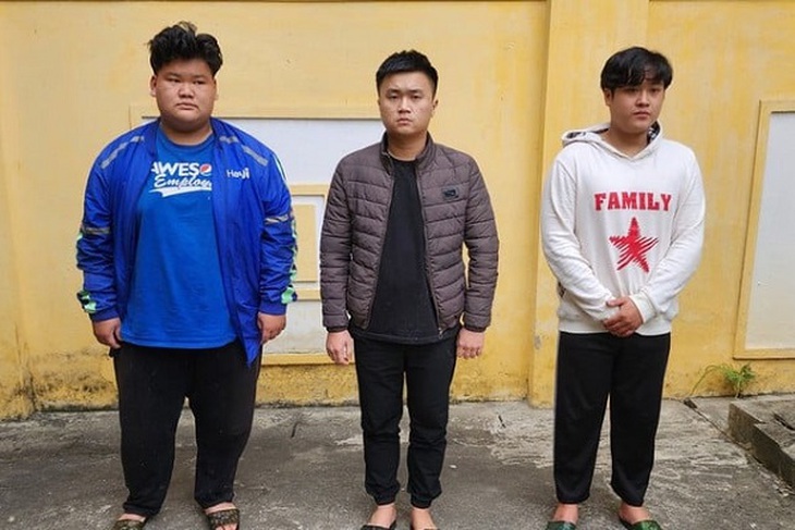 Khởi tố đường dây làm giả giấy khám, chứng nhận sức khỏe của Bệnh viện Giao thông vận tải- Ảnh 1.