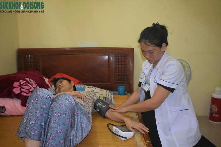 Những yêu thương ở trung tâm bảo trợ xã hội - Nơi nuôi dưỡng cuộc đời cô y sĩ trẻ- Ảnh 6.