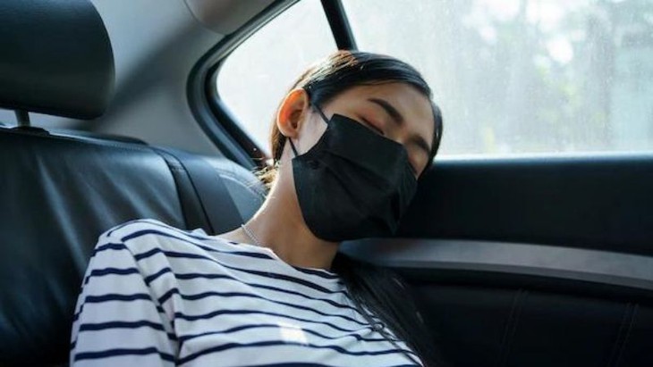 Nhiều người trải qua cảm giác lo lắng khi phải sử dụng các phương tiện công cộng như xe buýt, taxi, xe khách, hoặc tàu lửa vì sợ bị say xe. Ảnh minh họa Nhiều người trải qua cảm giác lo lắng khi phải sử dụng các phương tiện công cộng như xe buýt, taxi, xe khách, hoặc tàu lửa vì sợ bị say xe. Ảnh minh họa