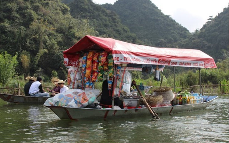 Hà Nội: Kiến nghị kiểm soát "chặt" an toàn thực phẩm 10 kho lạnh chứa thực phẩm, các cửa hàng ăn uống phục vụ lễ hội