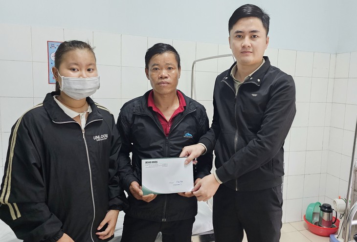 Tấm lòng bạn đọc đến với hai hoàn cảnh khó khăn ở Quảng Trị và Huế- Ảnh 1.