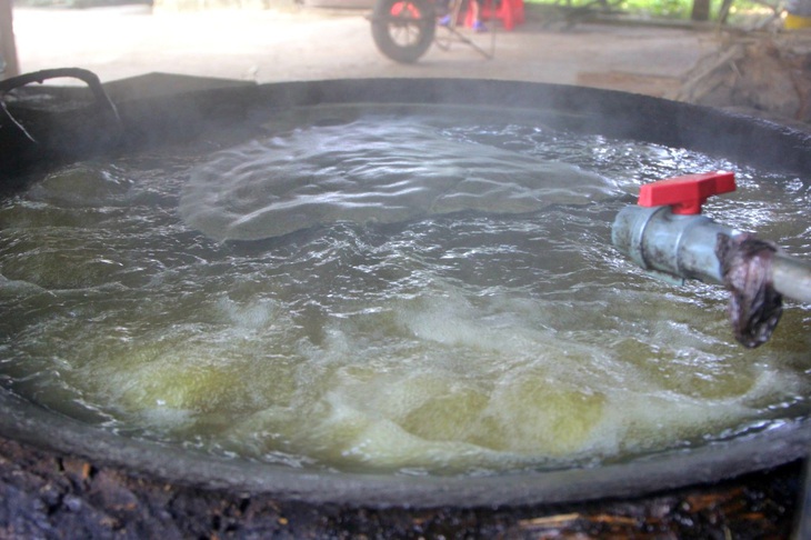 'Thủ phủ' mật mía tất bật vào vụ Tết- Ảnh 5.