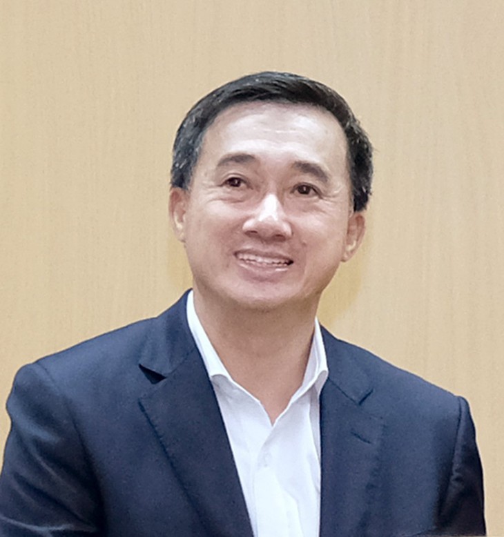 Thứ trưởng Bộ Y tế: Việt Nam đang tích cực cải tiến chất lượng bệnh viện theo chuẩn quốc tế, hướng tới thu hút người nước ngoài khám, chữa bệnh- Ảnh 1. Thứ trưởng Bộ Y tế: Việt Nam đang tích cực cải tiến chất lượng bệnh viện theo chuẩn quốc tế, hướng tới thu hút người nước ngoài khám, chữa bệnh- Ảnh 1.