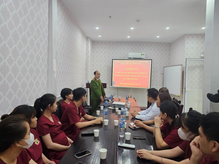 Chủ động phòng chống cháy nổ, cứu hộ cứu nạn tại cơ sở y tế- Ảnh 1.