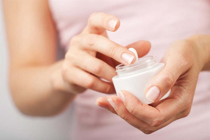 Cách chăm sóc da mụn trong mùa đông- Ảnh 1. Cách chăm sóc da mụn trong mùa đông- Ảnh 1.