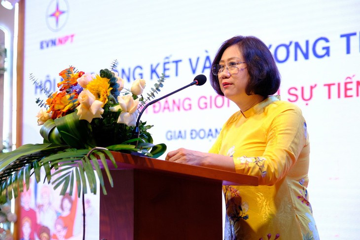 EVNNPT tổ chức thành công Hội nghị tổng kết và chương trình đào tạo công tác bình đẳng giới và Vì sự tiến bộ phụ nữ giai đoạn 2018 - 2023- Ảnh 2. EVNNPT tổ chức thành công Hội nghị tổng kết và chương trình đào tạo công tác bình đẳng giới và Vì sự tiến bộ phụ nữ giai đoạn 2018 - 2023- Ảnh 2.