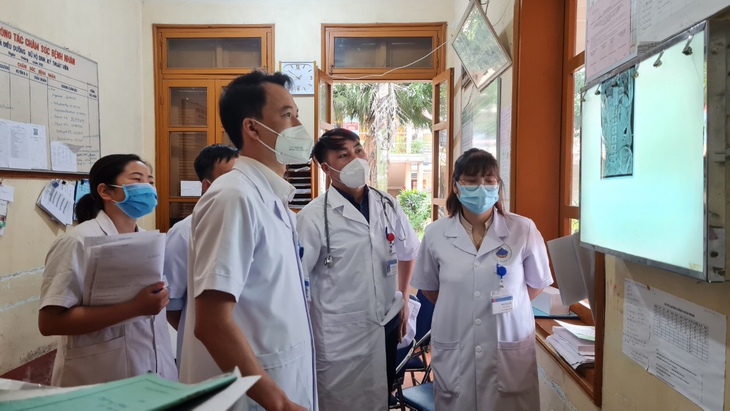 Đào tạo bác sĩ trẻ tay nghề cao tiến tới bảo đảm nguồn nhân lực ngành y tế- Ảnh 2. Đào tạo bác sĩ trẻ tay nghề cao tiến tới bảo đảm nguồn nhân lực ngành y tế- Ảnh 2.