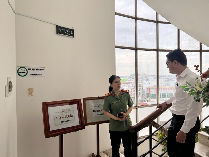 Những nơi cấm hút thuốc lá trong nhà nhưng được phép có chỗ dành riêng cho người hút - Ảnh 1. Những nơi cấm hút thuốc lá trong nhà nhưng được phép có chỗ dành riêng cho người hút - Ảnh 1.