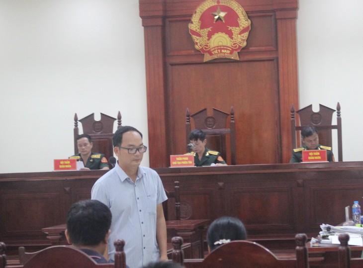 Cựu quân nhân gây tai nạn làm chết nữ sinh bị tuyên 14 tháng tù- Ảnh 1. Cựu quân nhân gây tai nạn làm chết nữ sinh bị tuyên 14 tháng tù- Ảnh 1.