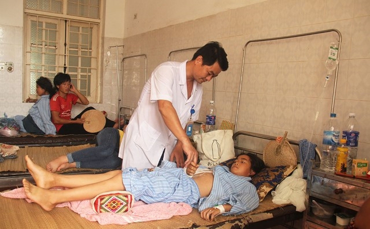 Y tế miền núi vượt qua khó khăn, đảm bảo công tác khám chữa bệnh- Ảnh 2. Y tế miền núi vượt qua khó khăn, đảm bảo công tác khám chữa bệnh- Ảnh 2.