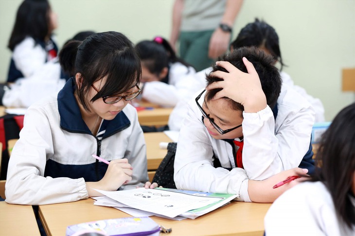 Thứ trưởng Bộ GD&ĐT: 'Đưa dạy thêm – học thêm vào ngành nghề kinh doanh có điều kiện là cần thiết'- Ảnh 1.