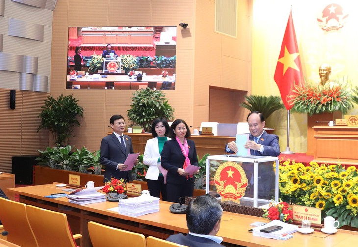 Hà Nội công bố kết quả lấy phiếu tín nhiệm đối với 28 chức danh lãnh đạo- Ảnh 1.