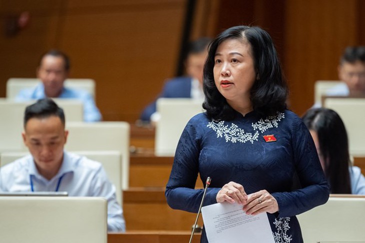 Người dân thường ốm rồi mới đến bệnh viện khám, chữa bệnh- Ảnh 1. Người dân thường ốm rồi mới đến bệnh viện khám, chữa bệnh- Ảnh 1.