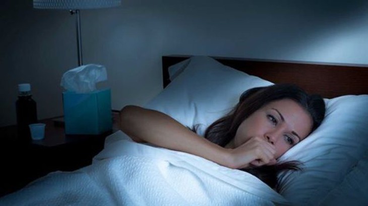 Ho do trào ngược dạ dày thực quản dùng thuốc gì?- Ảnh 1.