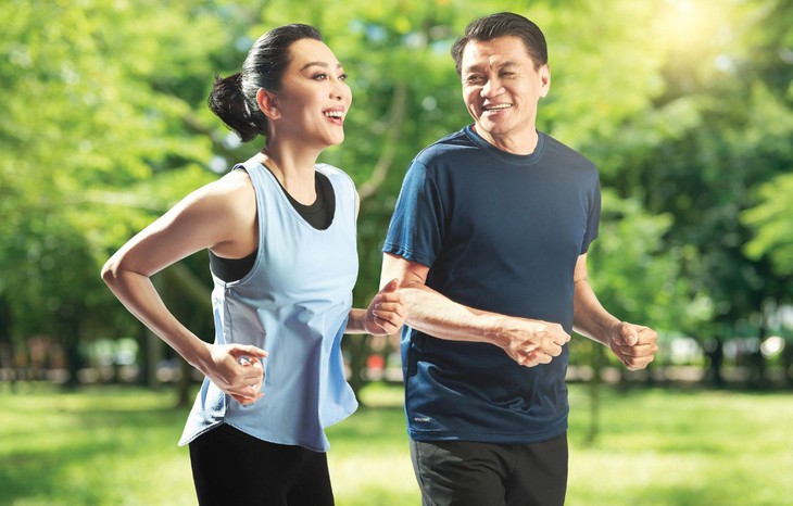Bổ sung NMN giúp hỗ trợ chống lão hóa người tuổi trung niên- Ảnh 1. Bổ sung NMN giúp hỗ trợ chống lão hóa người tuổi trung niên- Ảnh 1.