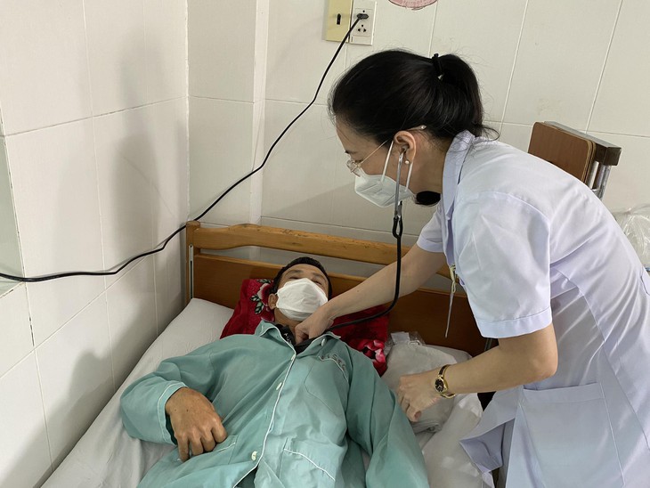 Liên tục có người bị rắn độc cắn, bác sĩ chỉ ra những cách sơ cứu sai cần lưu ý- Ảnh 1.