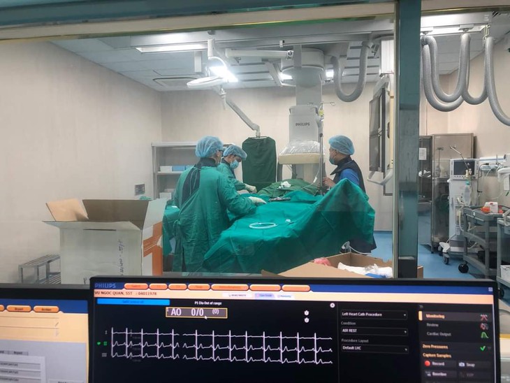Bệnh nhân có tiền sử hút thuốc lào bị nhồi máu cơ tim cấp - Ảnh 1.