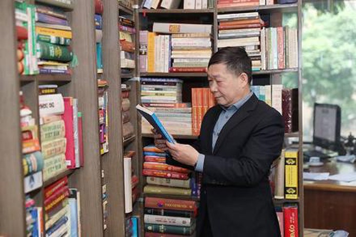 photo-1676015516826