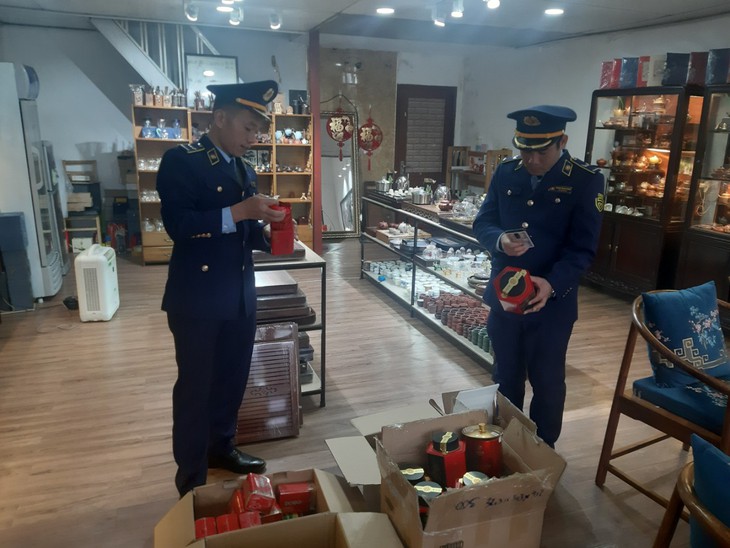 Liên tiếp phát hiện các cơ sở kinh doanh Trà nhập lậu - Ảnh 1.