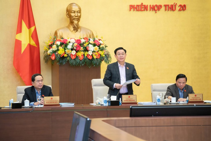 Chủ tịch Quốc hội đề nghị khẩn trương chuẩn bị cho Kỳ họp thứ 5 - Ảnh 1. Chủ tịch Quốc hội đề nghị khẩn trương chuẩn bị cho Kỳ họp thứ 5 - Ảnh 1.
