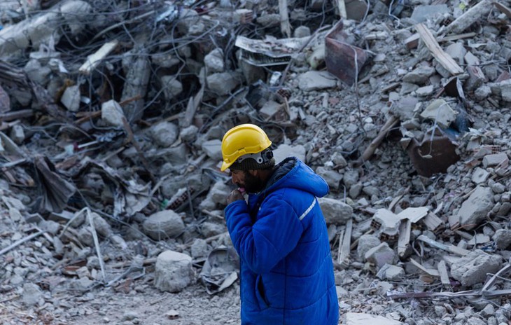 Động đất Thổ Nhĩ Kỳ-Syria: trên 41.000 người chết, thêm 9 người được giải cứu sau hơn 200 giờ mắc kẹt - Ảnh 4. Động đất Thổ Nhĩ Kỳ-Syria: trên 41.000 người chết, thêm 9 người được giải cứu sau hơn 200 giờ mắc kẹt - Ảnh 4.