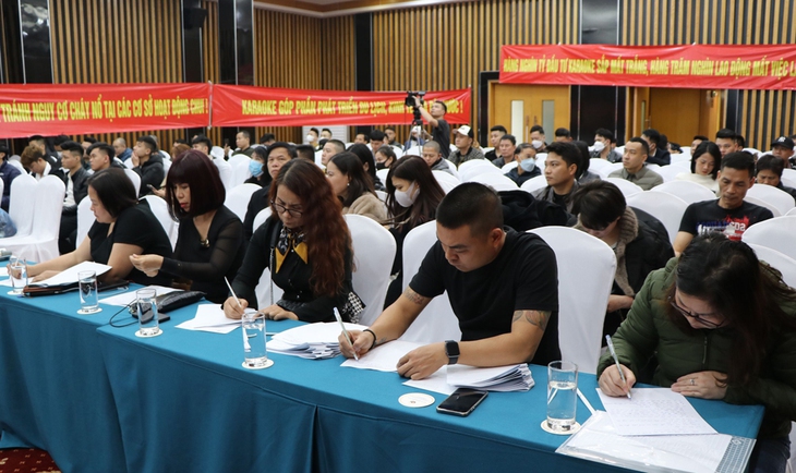 Vì sao hàng trăm chủ quán karaoke tại Hà Nội đồng loạt kêu cứu vì có nguy cơ phá sản? - Ảnh 4.