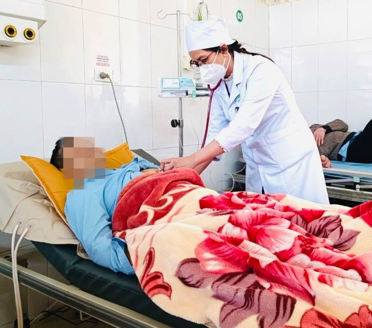 Cứu sống bệnh nhân 5 lần ngưng tim, ngưng thở - Ảnh 2.