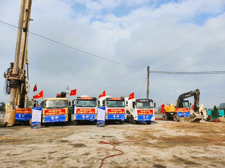 Hải Phòng: Khởi công cầu Lại Xuân, nối huyện Thủy Nguyên với TX Đông Triều, Quảng Ninh - Ảnh 1.