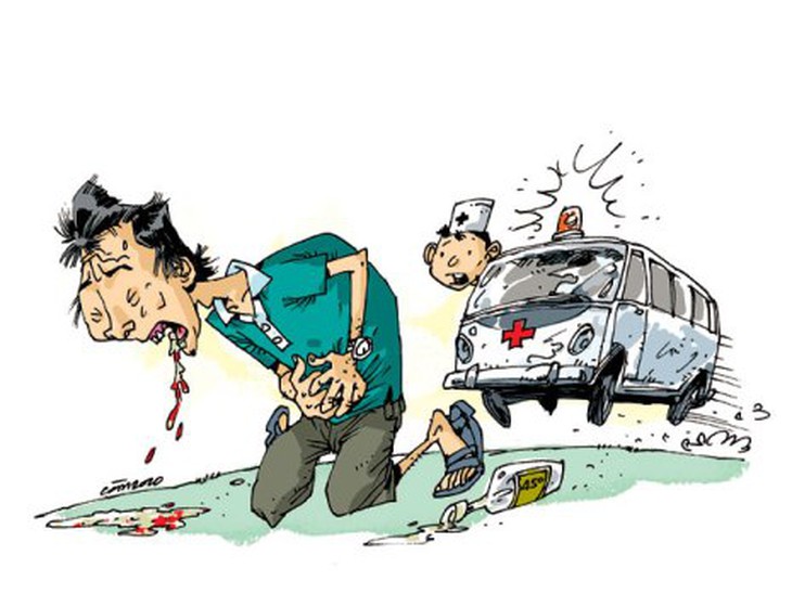 Nôn ra cả bát tô máu tươi vì nghiện rượu - Ảnh 2.