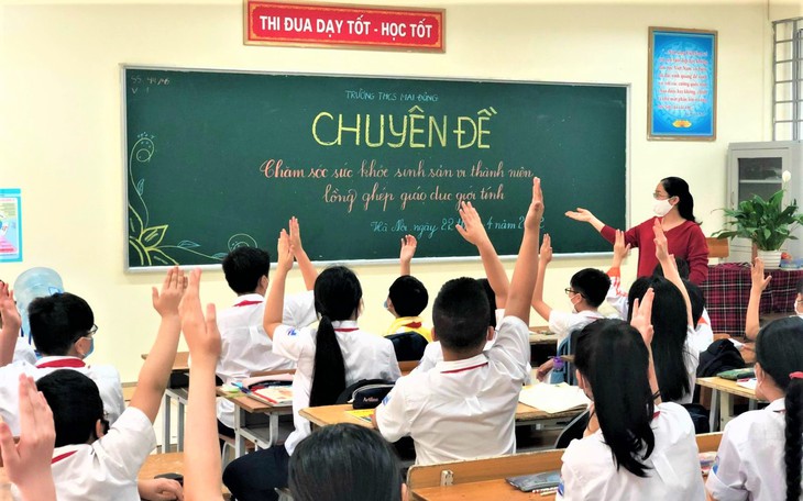 Liên tiếp các vụ học sinh mang thai: Nhà trường, gia đình không biết là điều bất bình thường