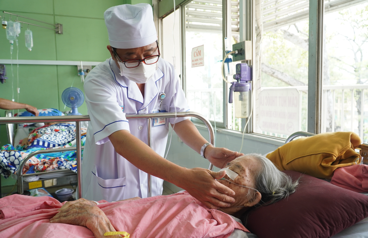 Những người hùng không biết "chơi" facebook, không biết "chém gió" - Ảnh 6. Những người hùng không biết "chơi" facebook, không biết "chém gió" - Ảnh 6.