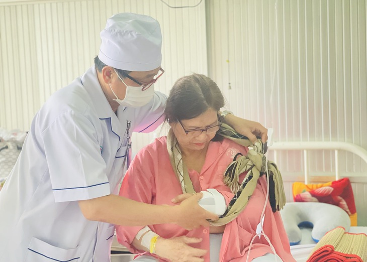 Những người hùng không biết "chơi" facebook, không biết "chém gió" - Ảnh 4. Những người hùng không biết "chơi" facebook, không biết "chém gió" - Ảnh 4.