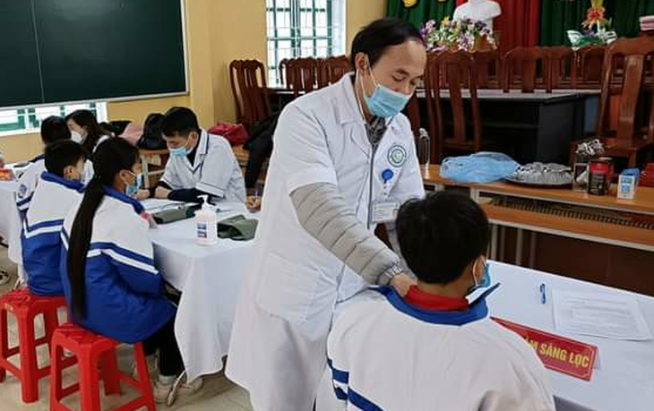 Những trăn trở thành nỗi buồn không tên của bác sĩ người dân tộc H'Mông - Ảnh 1.