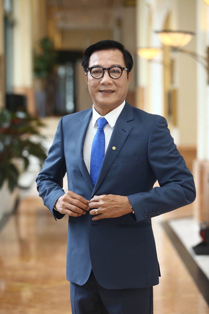 NSND Trọng Trinh ngồi ăn sáng ở sân bay bị trúng gió phải nhập viện cấp cứu giờ ra sao? - Ảnh 4. NSND Trọng Trinh ngồi ăn sáng ở sân bay bị trúng gió phải nhập viện cấp cứu giờ ra sao? - Ảnh 4.
