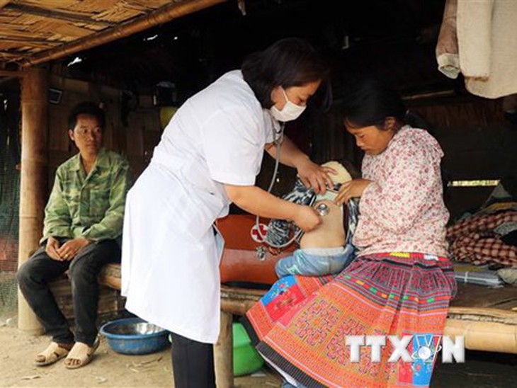 Nữ bác sỹ dành trọn thanh xuân bám bản ở vùng cao Sơn La