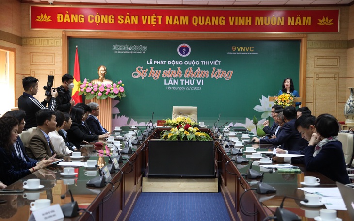 Báo Sức khoẻ & Đời sống phát động cuộc thi viết 'Sự hy sinh thầm lặng' lần thứ VI