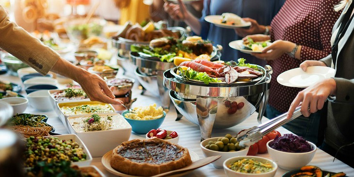 Làm gì để khắc phục chứng ăn uống quá mức? - Ảnh 4.